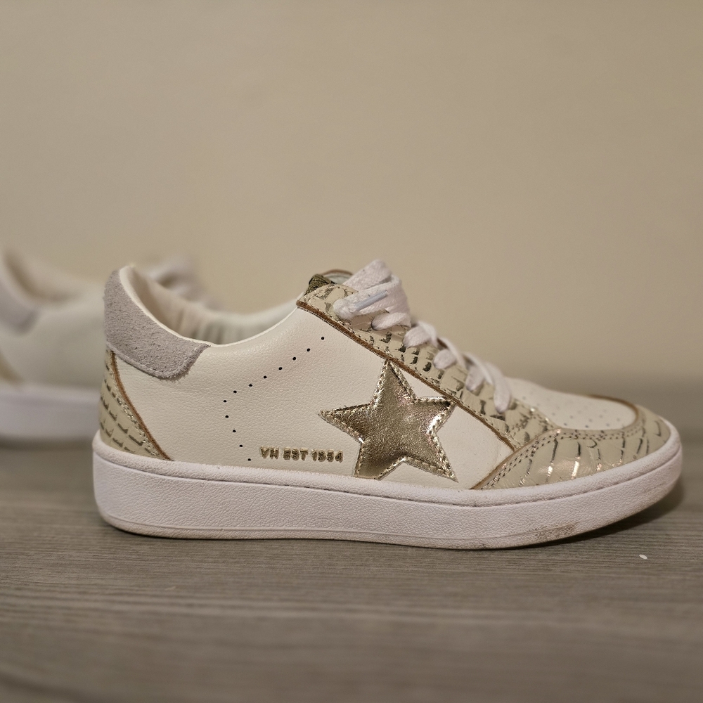 VH original design sneaker